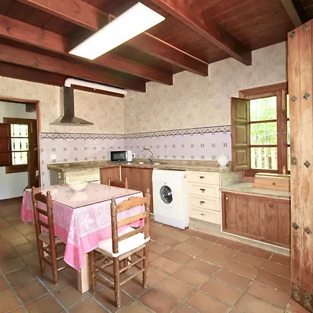 Holiday home Huerto Fernandito By Sierra Viva Castano de Robledo